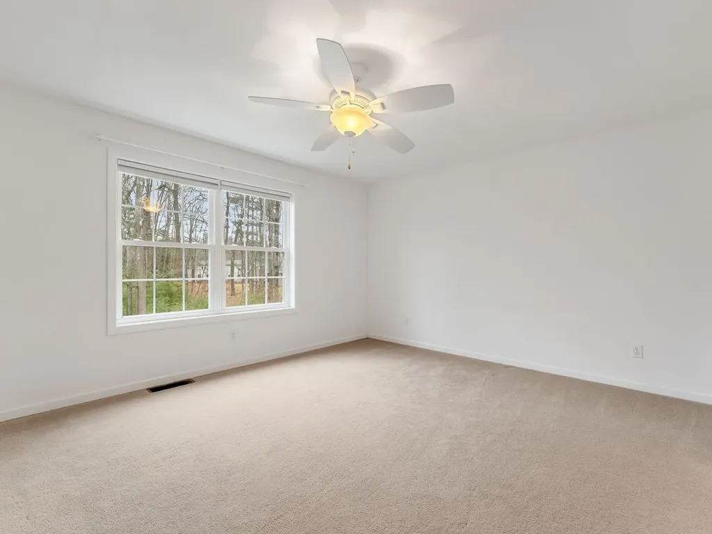 209 Fox Run Colchester VT 05446