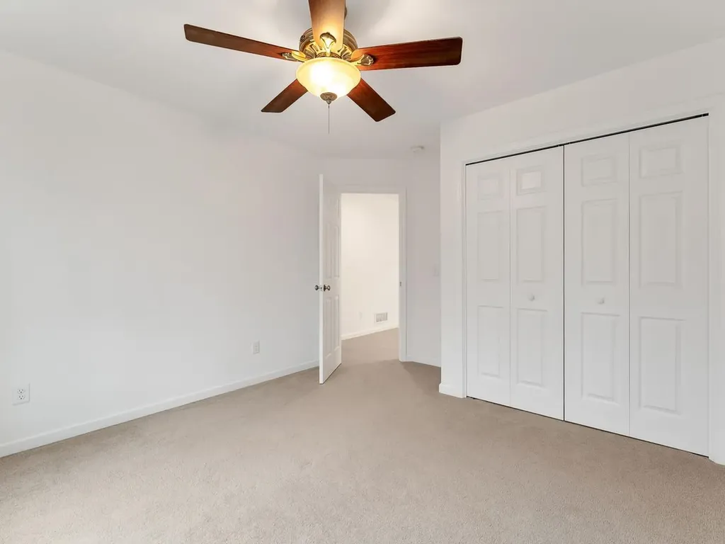 209 Fox Run Colchester VT 05446