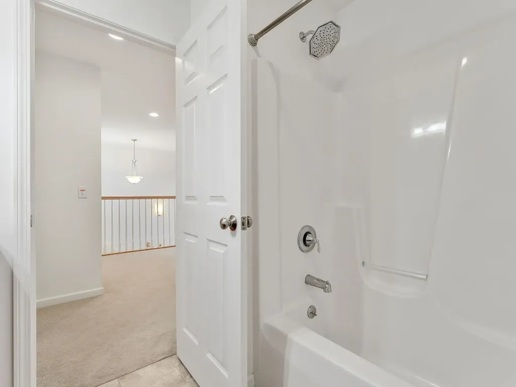 209 Fox Run Colchester VT 05446