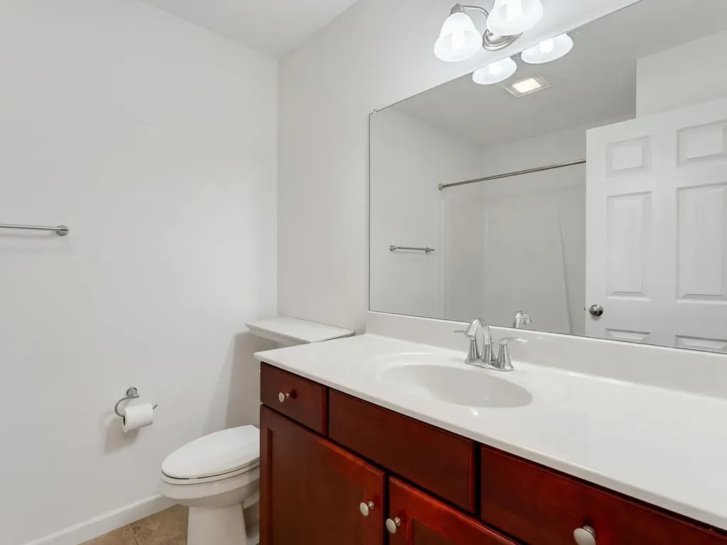 209 Fox Run Colchester VT 05446