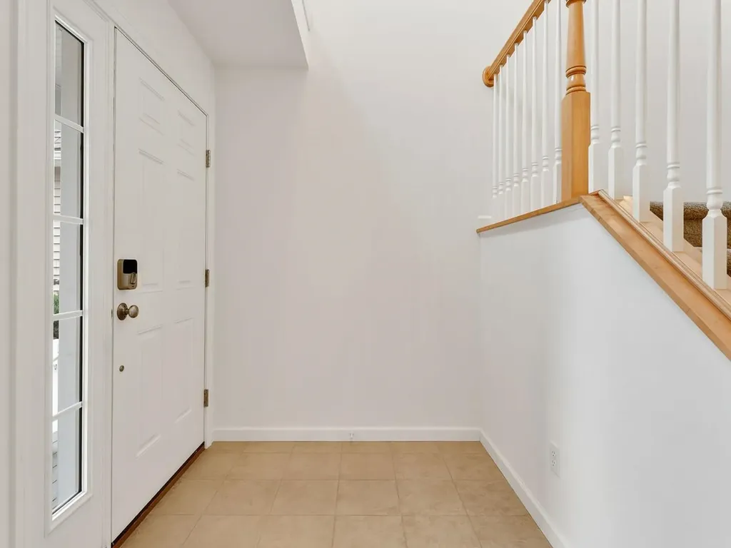 209 Fox Run Colchester VT 05446