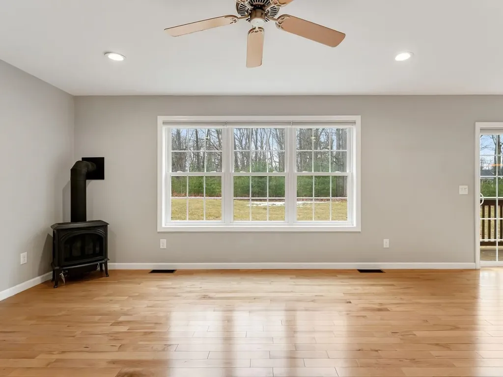 209 Fox Run Colchester VT 05446