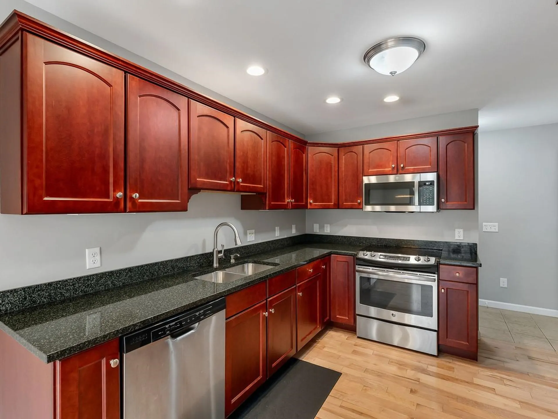 209 Fox Run Colchester VT 05446