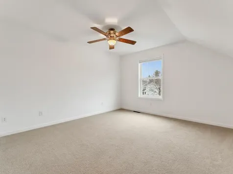 209 Fox Run Colchester VT 05446