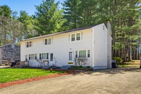 10 Woodburn Road Litchfield NH 03052