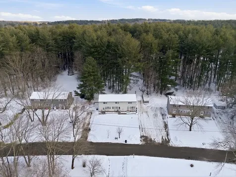 10 Woodburn Road Litchfield NH 03052