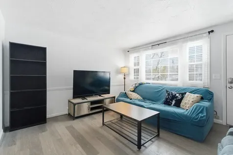 10 Woodburn Road Litchfield NH 03052