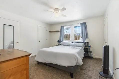 10 Woodburn Road Litchfield NH 03052