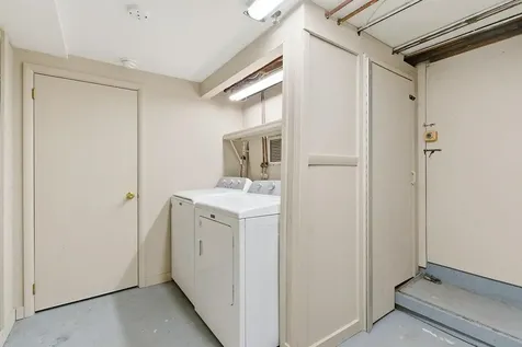 10 Woodburn Road Litchfield NH 03052