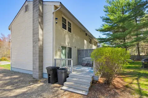 10 Woodburn Road Litchfield NH 03052