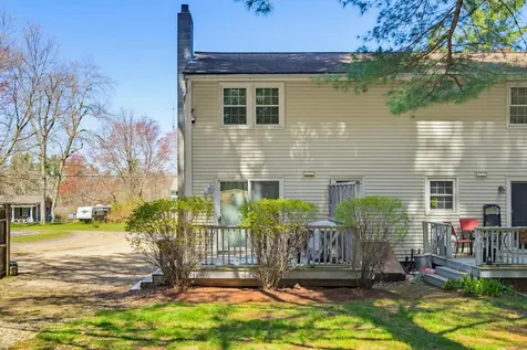 10 Woodburn Road Litchfield NH 03052