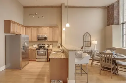 70 Foundry Street Manchester NH 03102