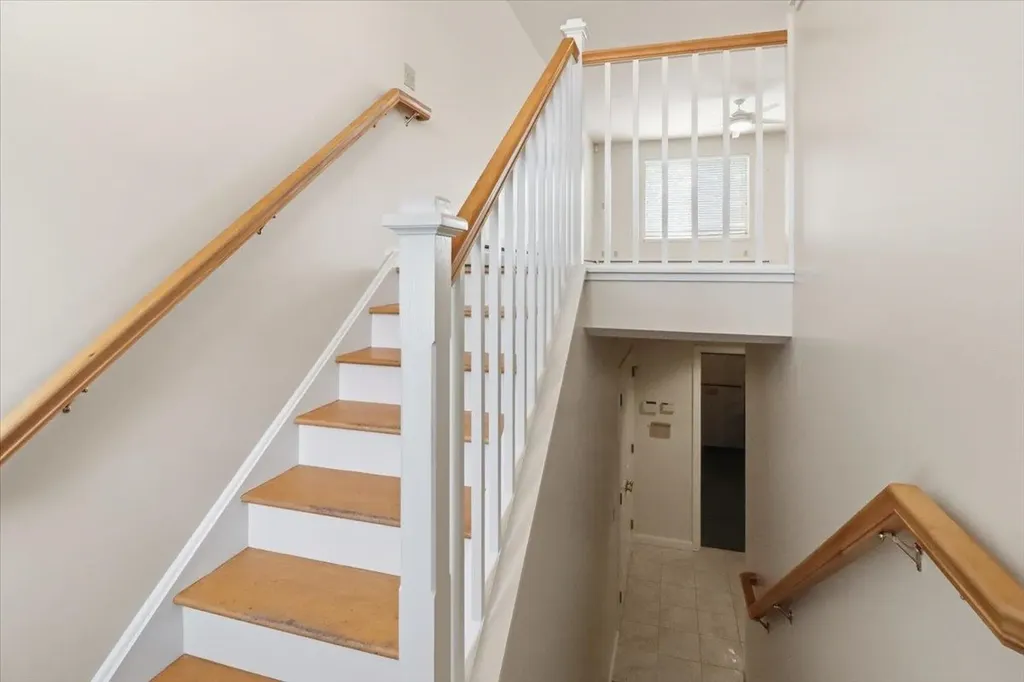 139 Stonington Circle South Burlington VT 05403