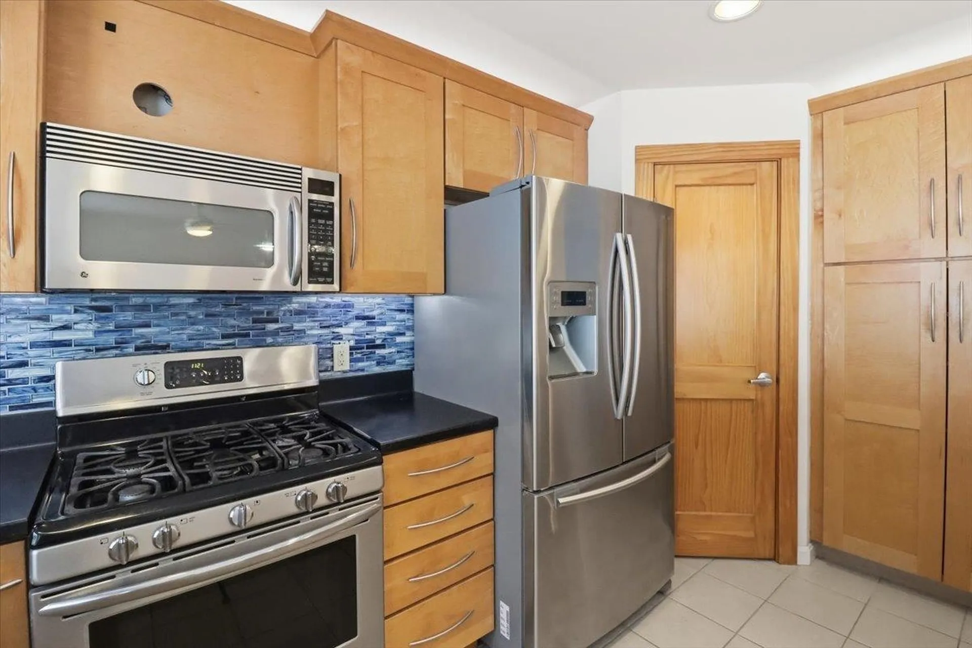 139 Stonington Circle South Burlington VT 05403