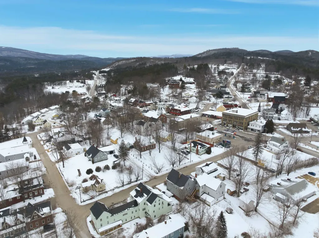 47 Main Street Ashland NH 03217