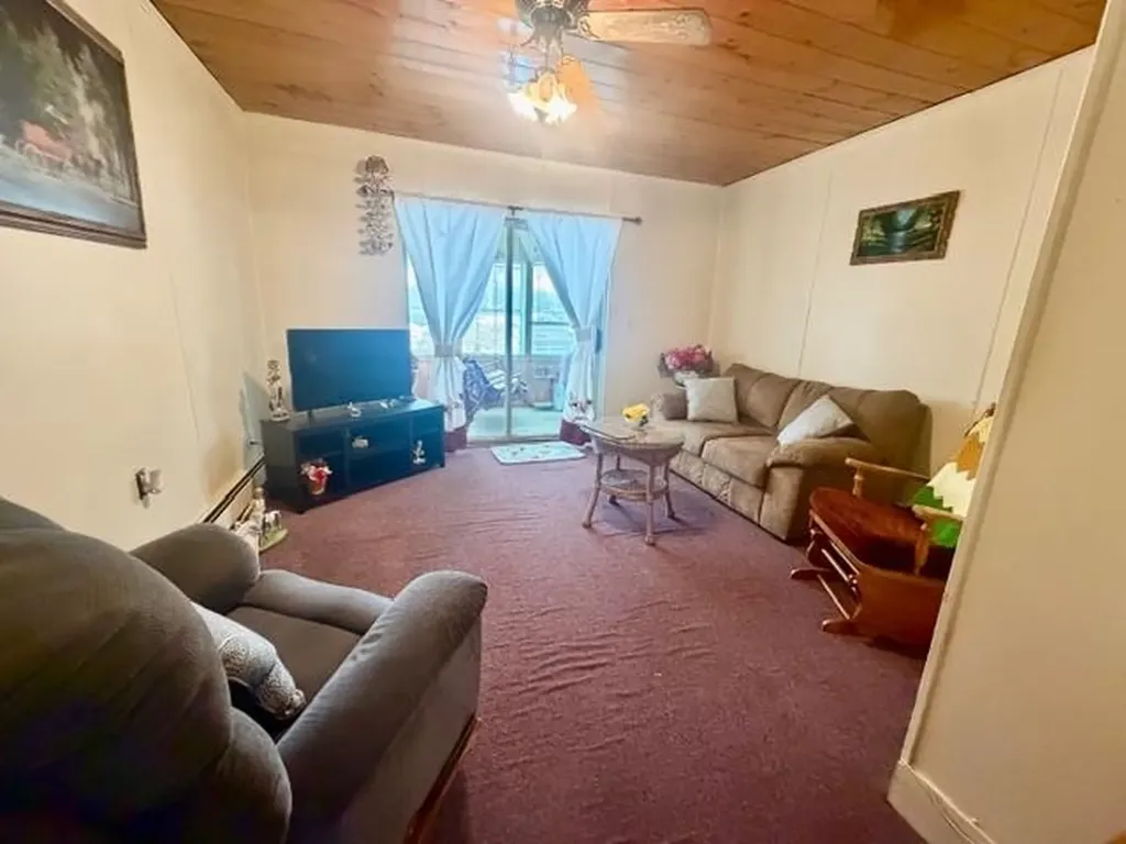 476 Derrah Street Berlin NH 03570