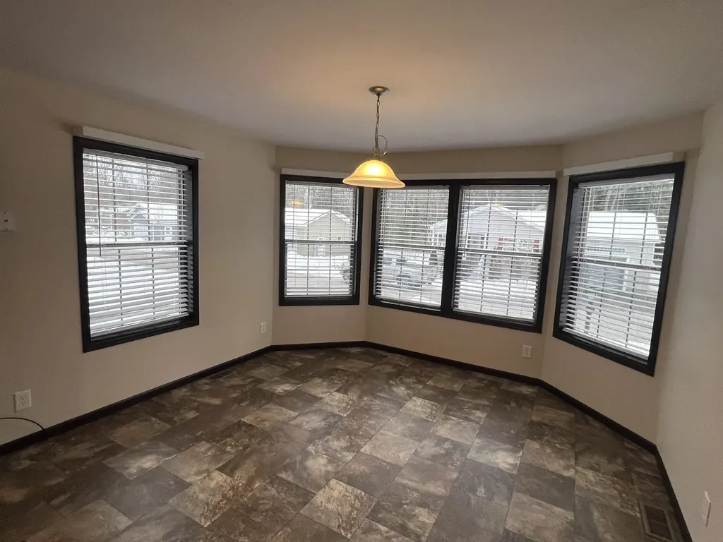 88 Big Bear Road Rochester NH 03868