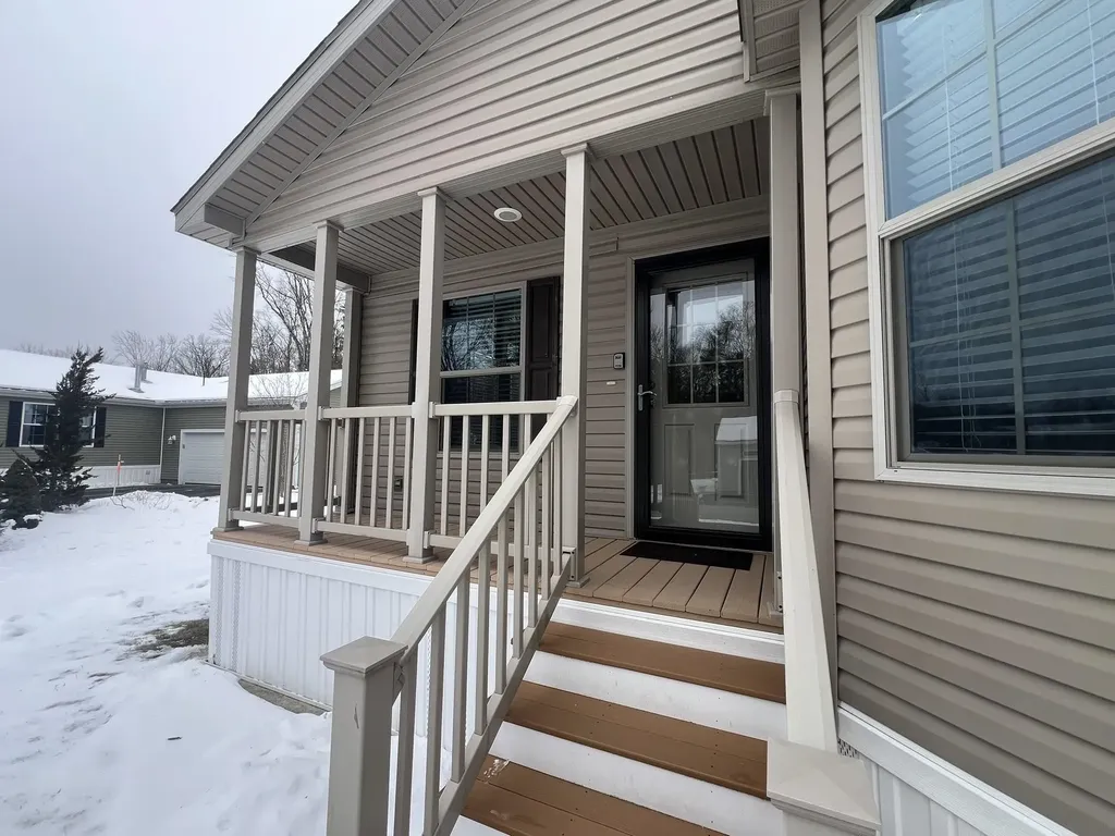 88 Big Bear Road Rochester NH 03868