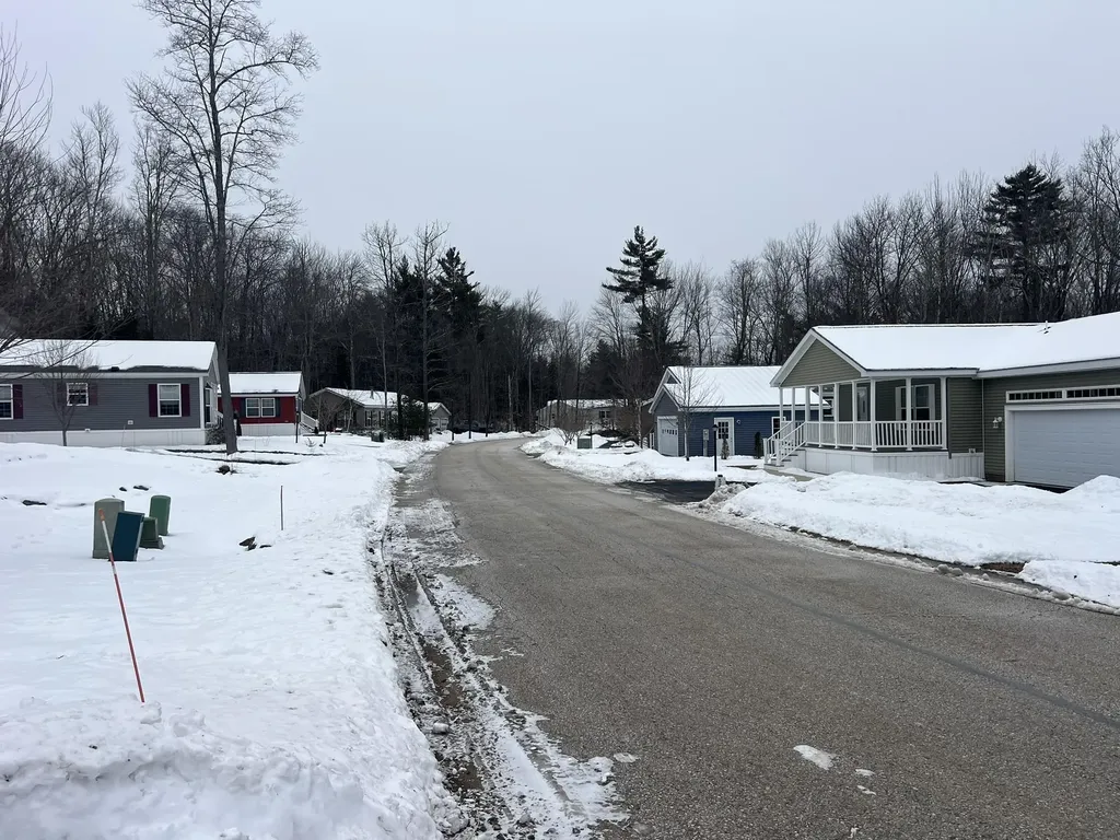 88 Big Bear Road Rochester NH 03868