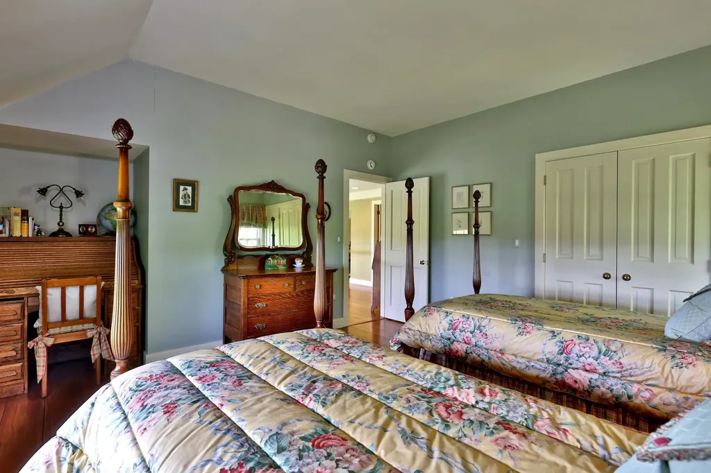 657 Town Farm Road Ludlow VT 05149