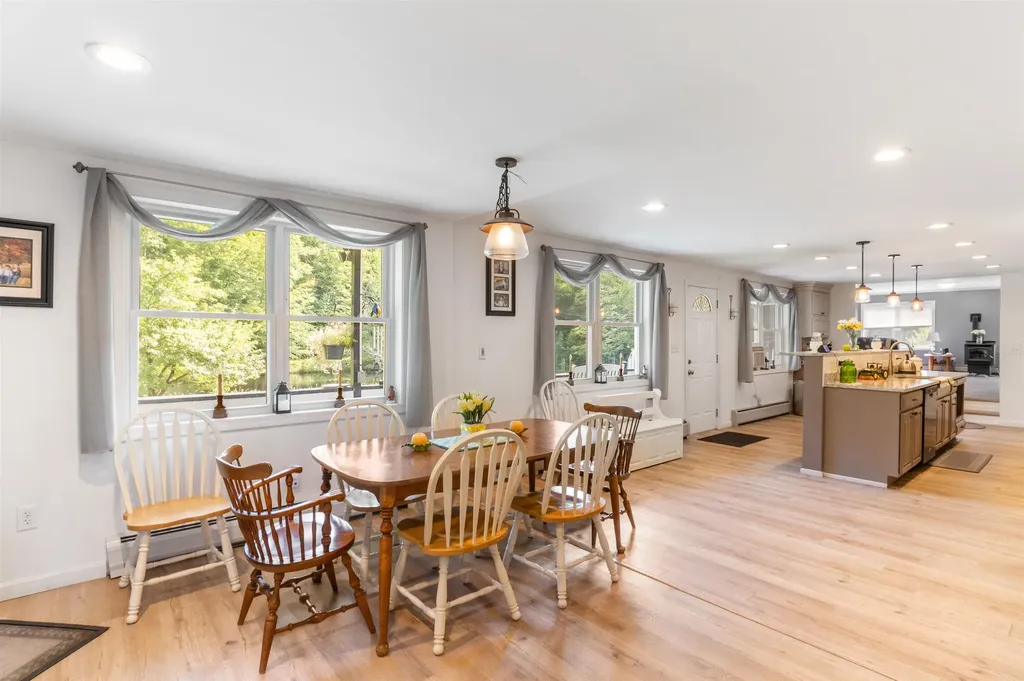 565 Meridan Hill Road Columbia NH 03576