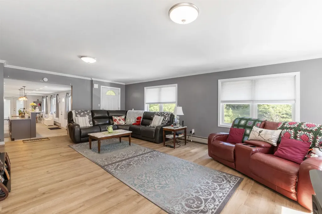 565 Meridan Hill Road Columbia NH 03576