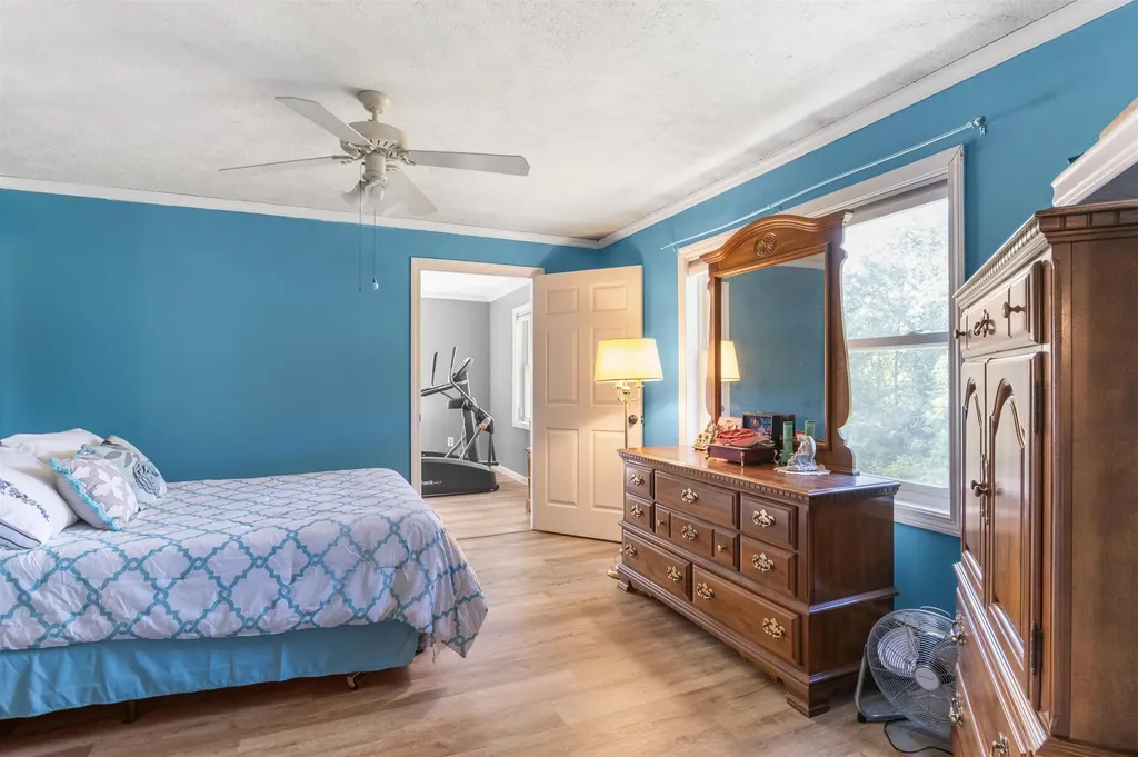 565 Meridan Hill Road Columbia NH 03576