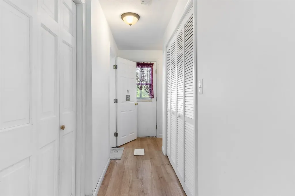 565 Meridan Hill Road Columbia NH 03576