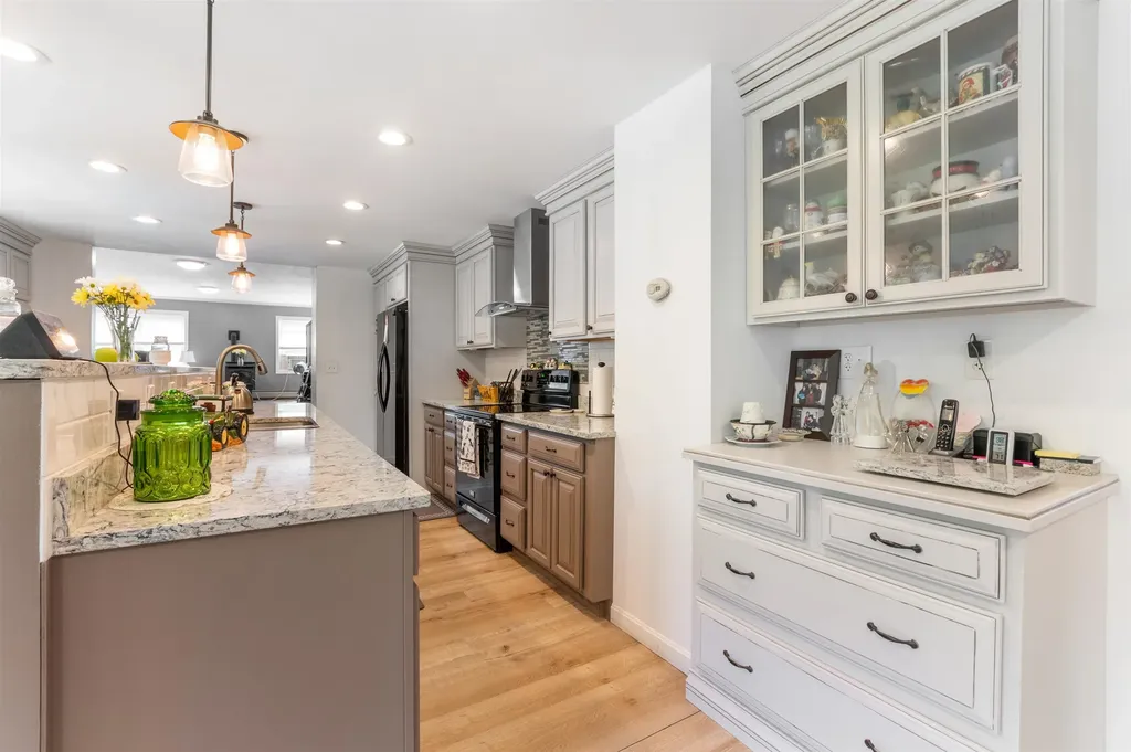 565 Meridan Hill Road Columbia NH 03576