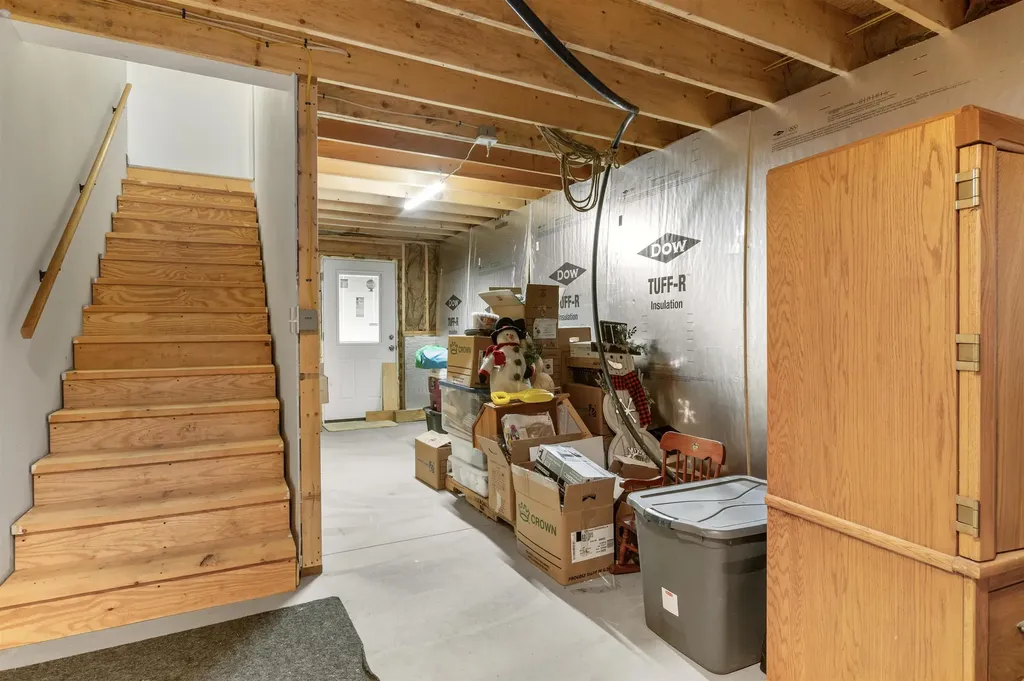 565 Meridan Hill Road Columbia NH 03576