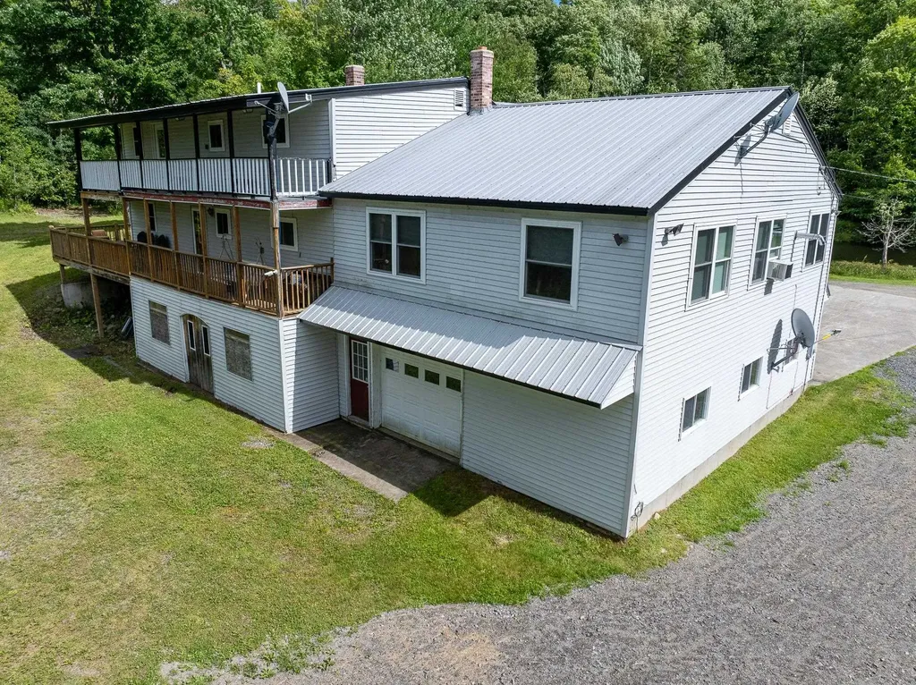 565 Meridan Hill Road Columbia NH 03576