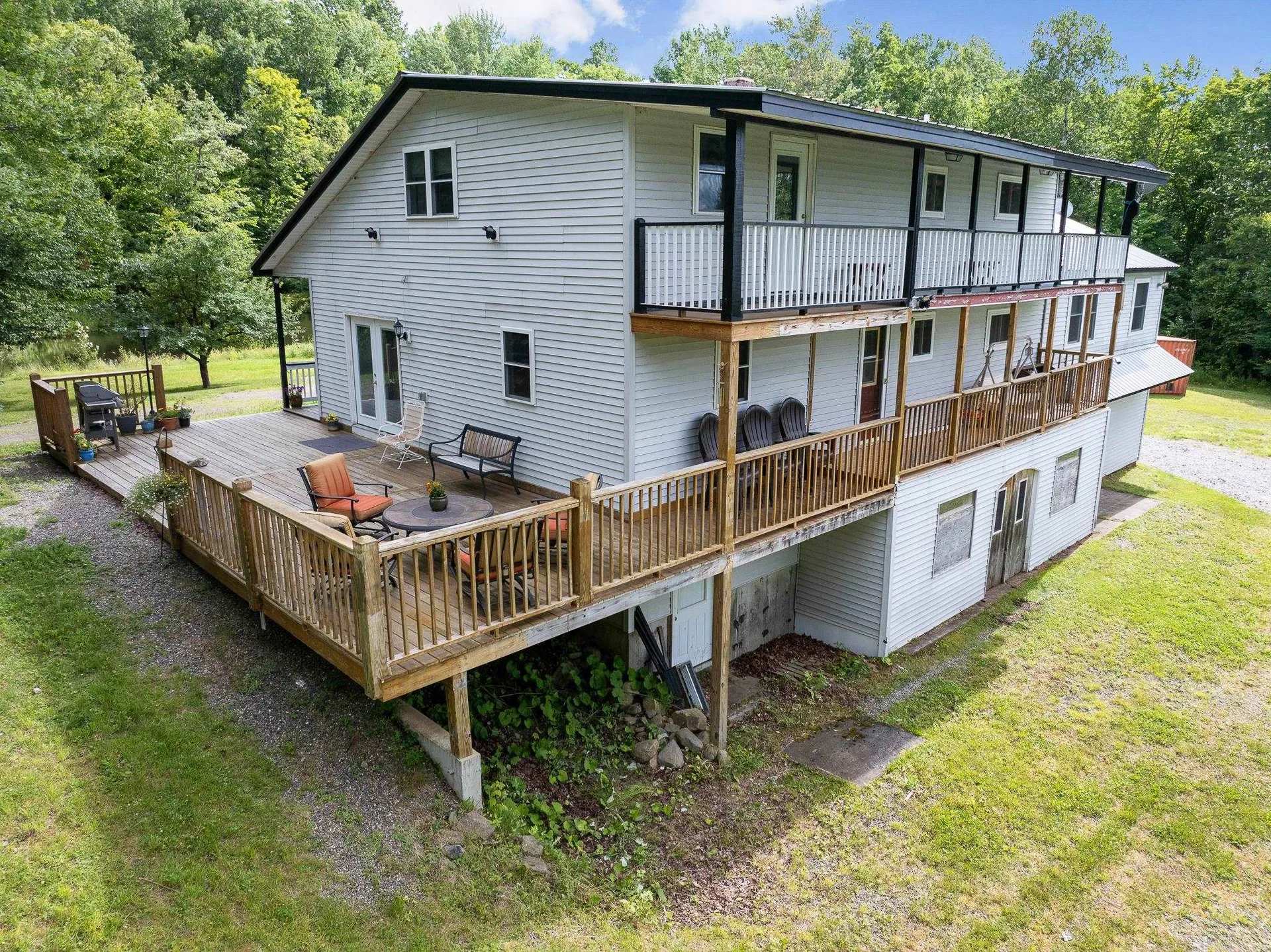 565 Meridan Hill Road Columbia NH 03576