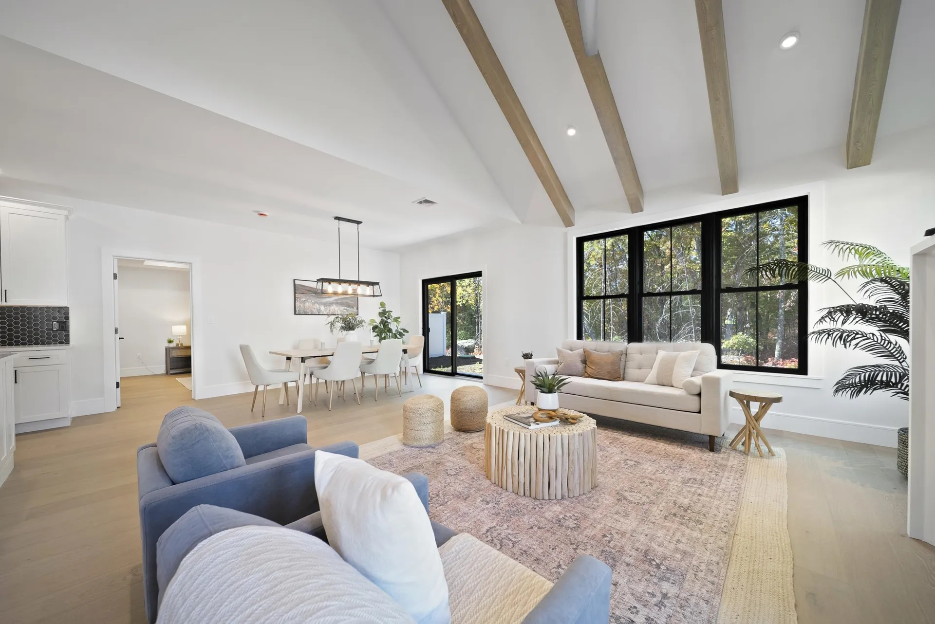 16 Arbor Road Windham NH 03087