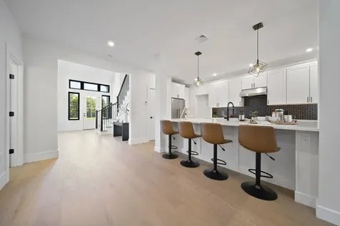 16 Arbor Road Windham NH 03087