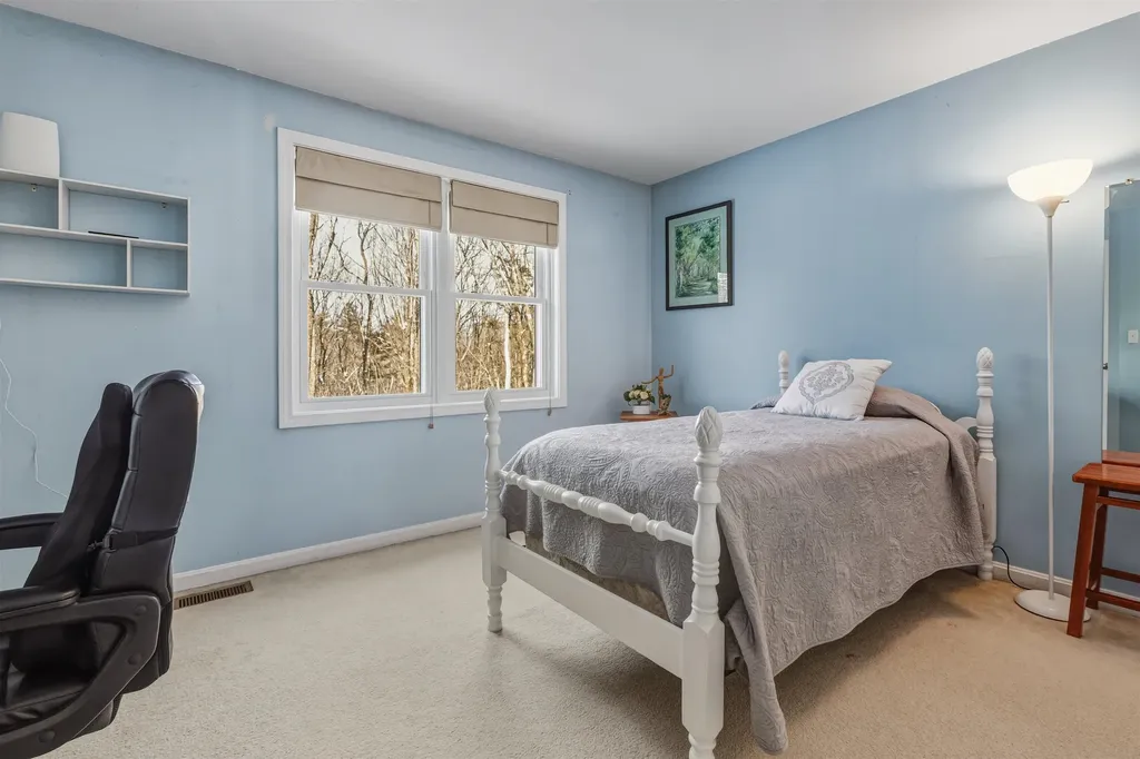 9 Mosher Drive Brookline NH 03033