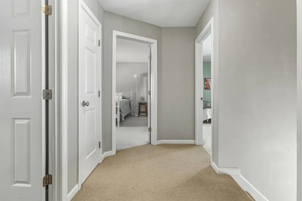 9 Mosher Drive Brookline NH 03033