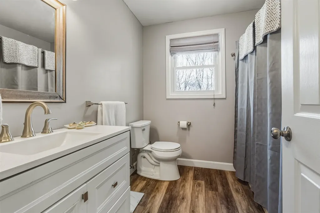 9 Mosher Drive Brookline NH 03033