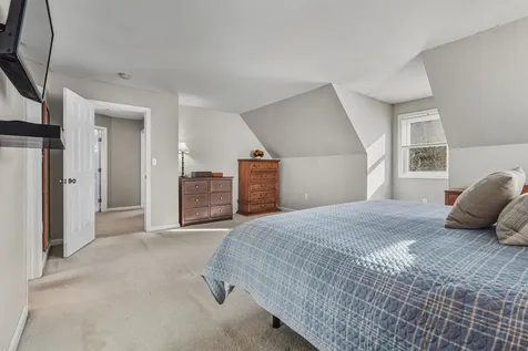 9 Mosher Drive Brookline NH 03033