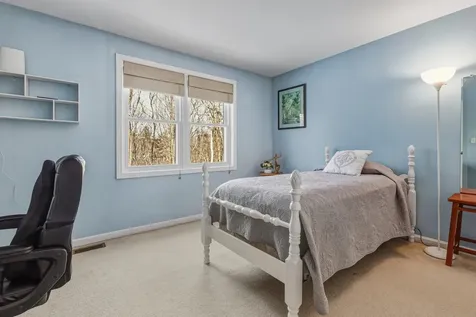 9 Mosher Drive Brookline NH 03033