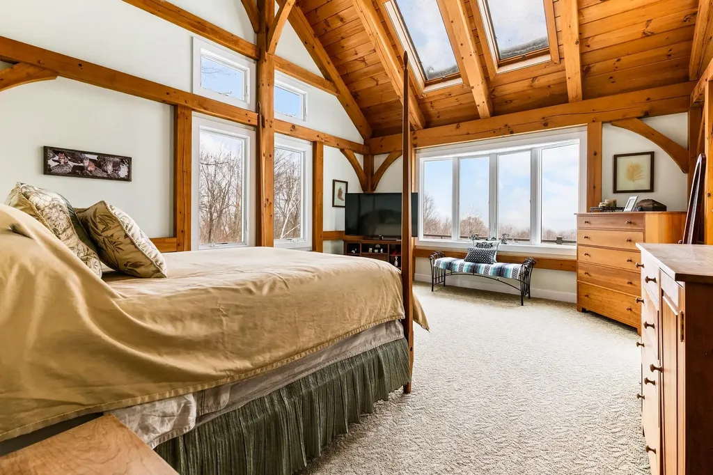 155 Top O World Road Grantham NH 03753