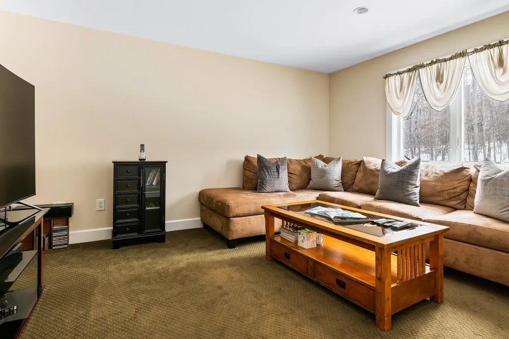 155 Top O World Road Grantham NH 03753