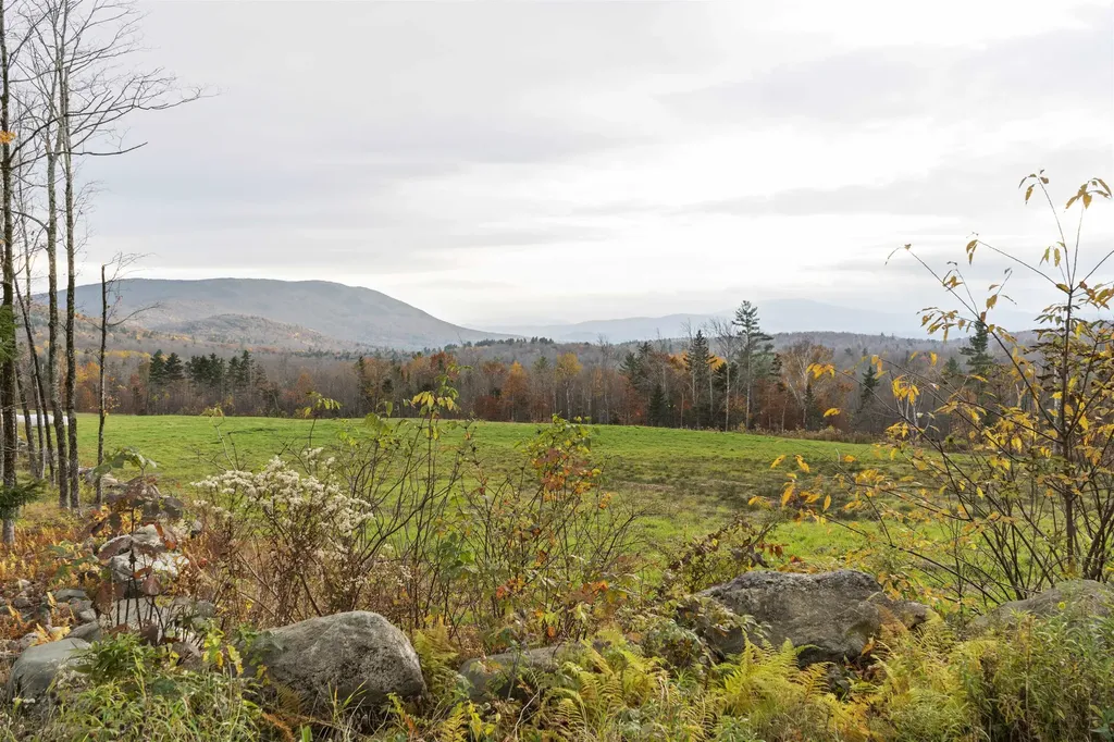 00 Marsh Cross Road Andover VT 05143