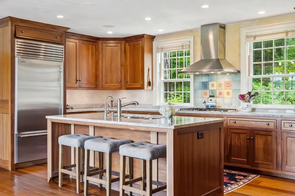 16 Olcott Road Norwich VT 05055