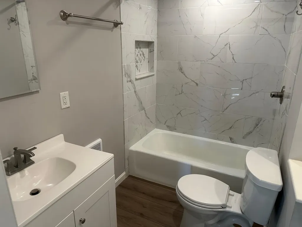 2 Laperle Avenue Exeter NH 03833