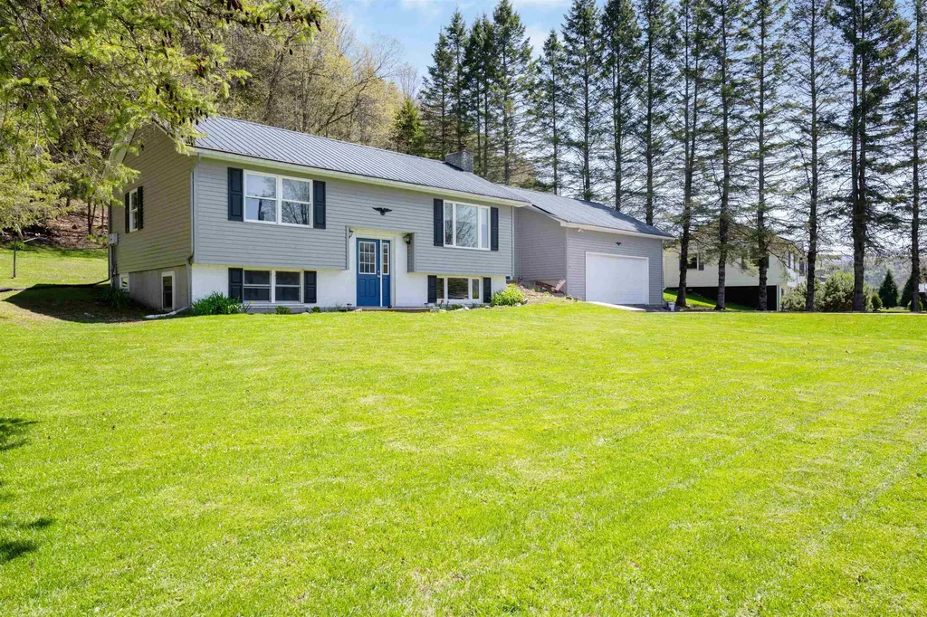 94 Corliss Lane Colebrook NH 03576