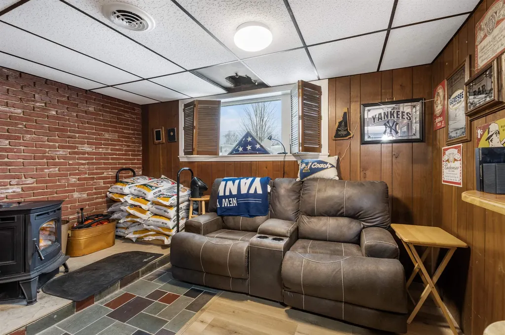 94 Corliss Lane Colebrook NH 03576