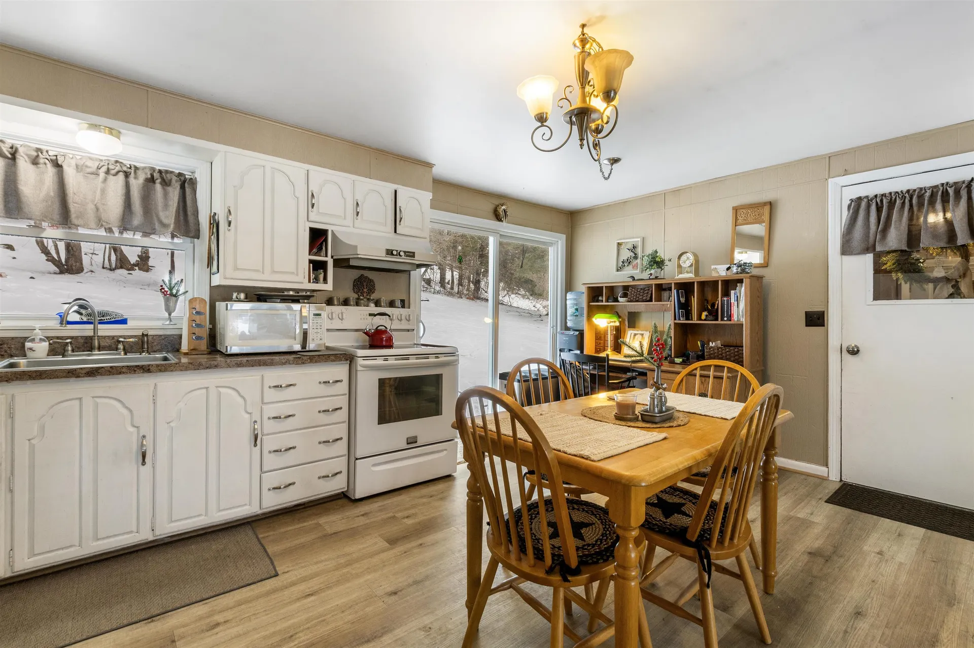 94 Corliss Lane Colebrook NH 03576