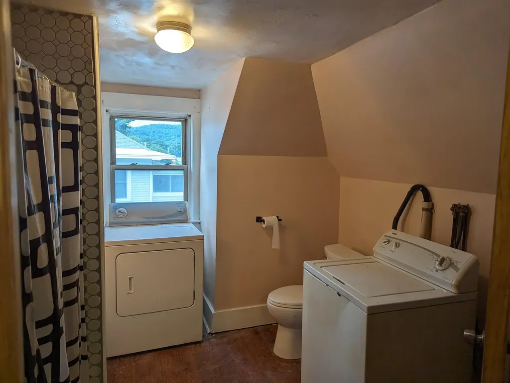 39 Perry Avenue Charlestown NH 03603