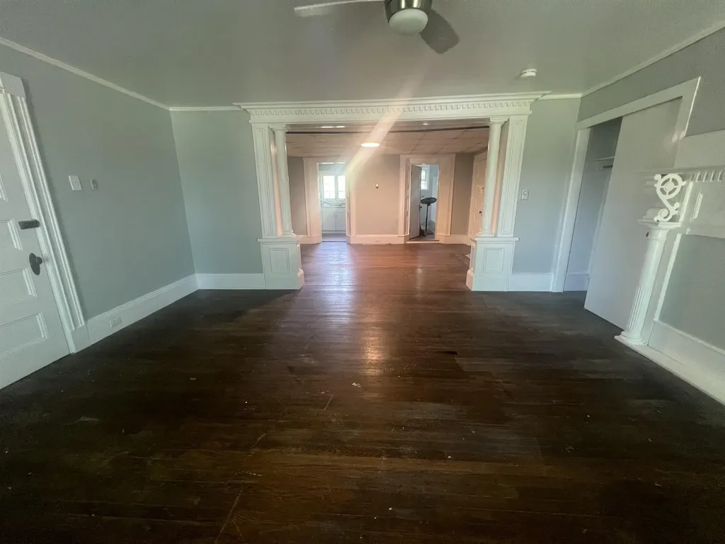 2 Elm Street Newmarket NH 03857