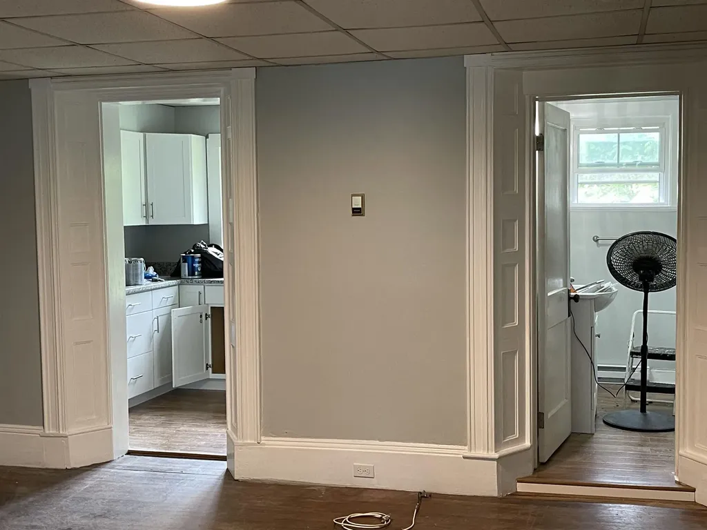 2 Elm Street Newmarket NH 03857